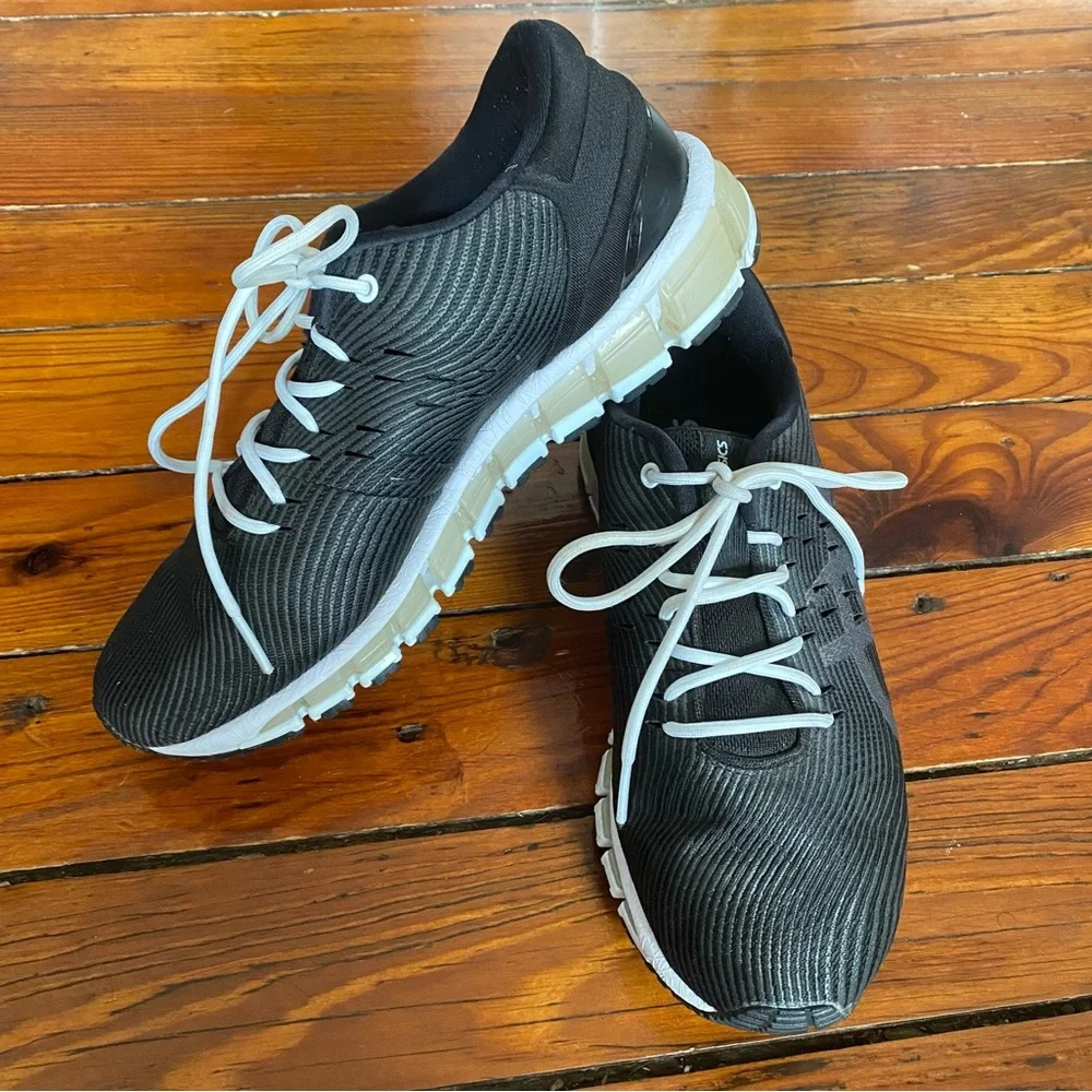 ASICS Womens Gel-Quantum 360 4 Black Dark Grey Running Shoes Size 8 F450718